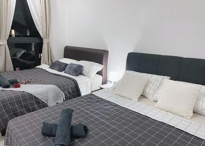 Arcoris Soho Mont Kiara With Free Parking And Netflix