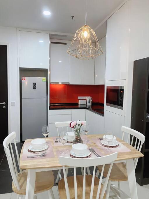 Pangsapuri Arcoris Soho Mont Kiara With Free Parking And Netflix Kuala Lumpur